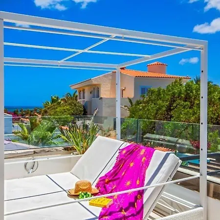 Sleeps 3 Pool Air Con Wifi Villa Corralejo