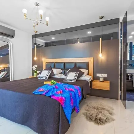 Sleeps 3 Pool Air Con Wifi * Corralejo